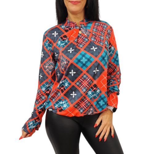 Lola medállal díszítve hópehely mintás felső