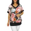 Big plus size V-nyakú felső- fekete virág mintás