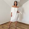 Plus size vállra húzható ruha- törtfehér madeira mintás