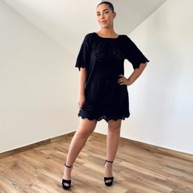 Vállra húzható madeira strandruha - fekete