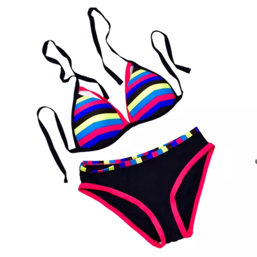 Fürdőruha csíkos színes - 44