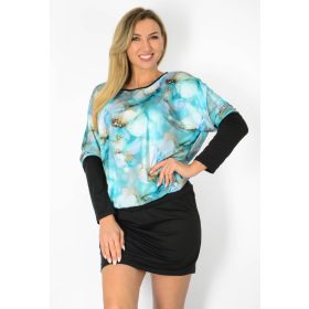   Denevérujjú női ruha szoknyarésszel – Türkiz virágmintás