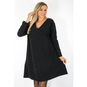   Lurex anyagú, ívelt nyakkivágású, plus size ruha – Fekete